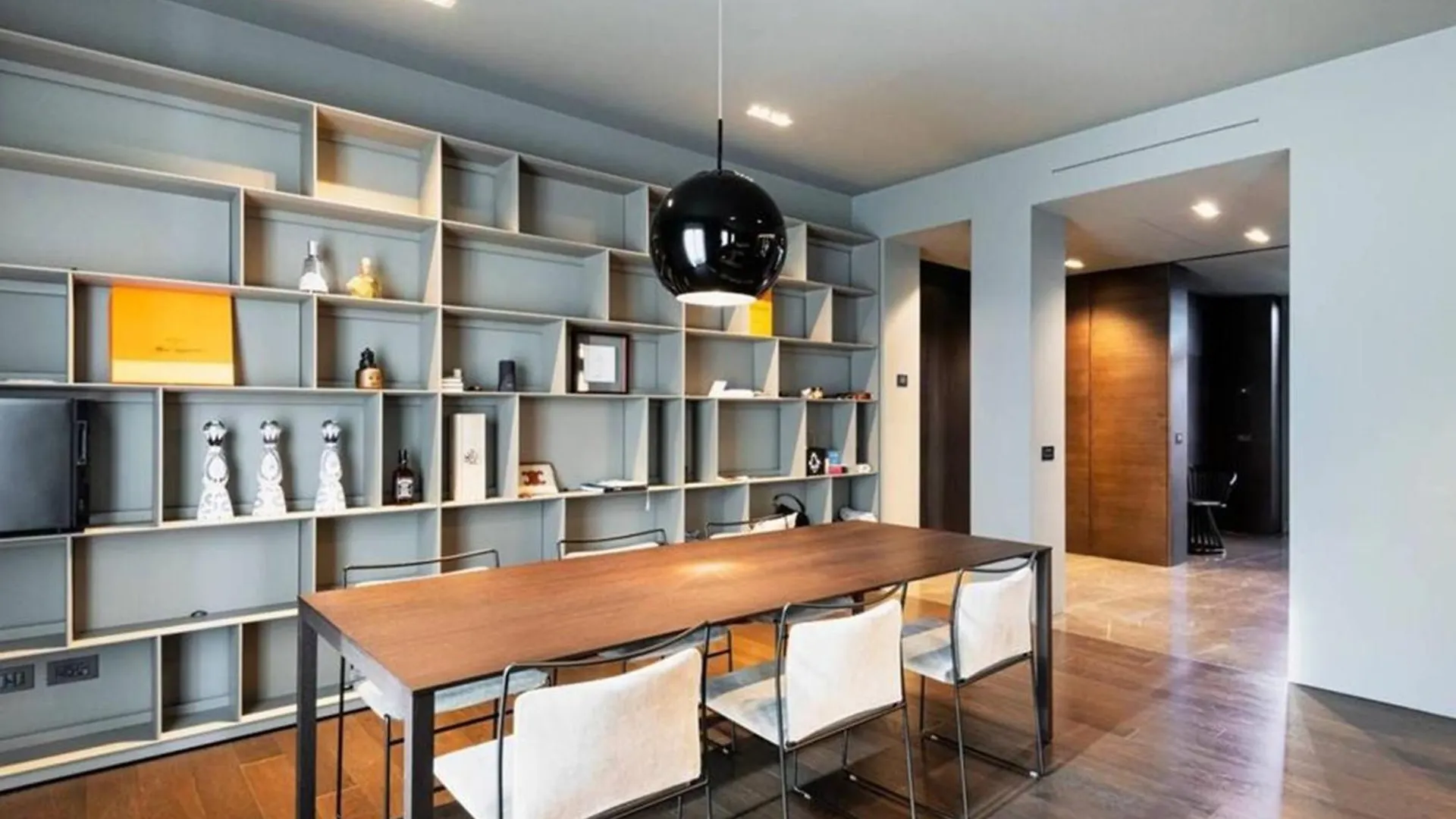 Apartment Rhein Crown - A Timeless Residence Above The River Cologne