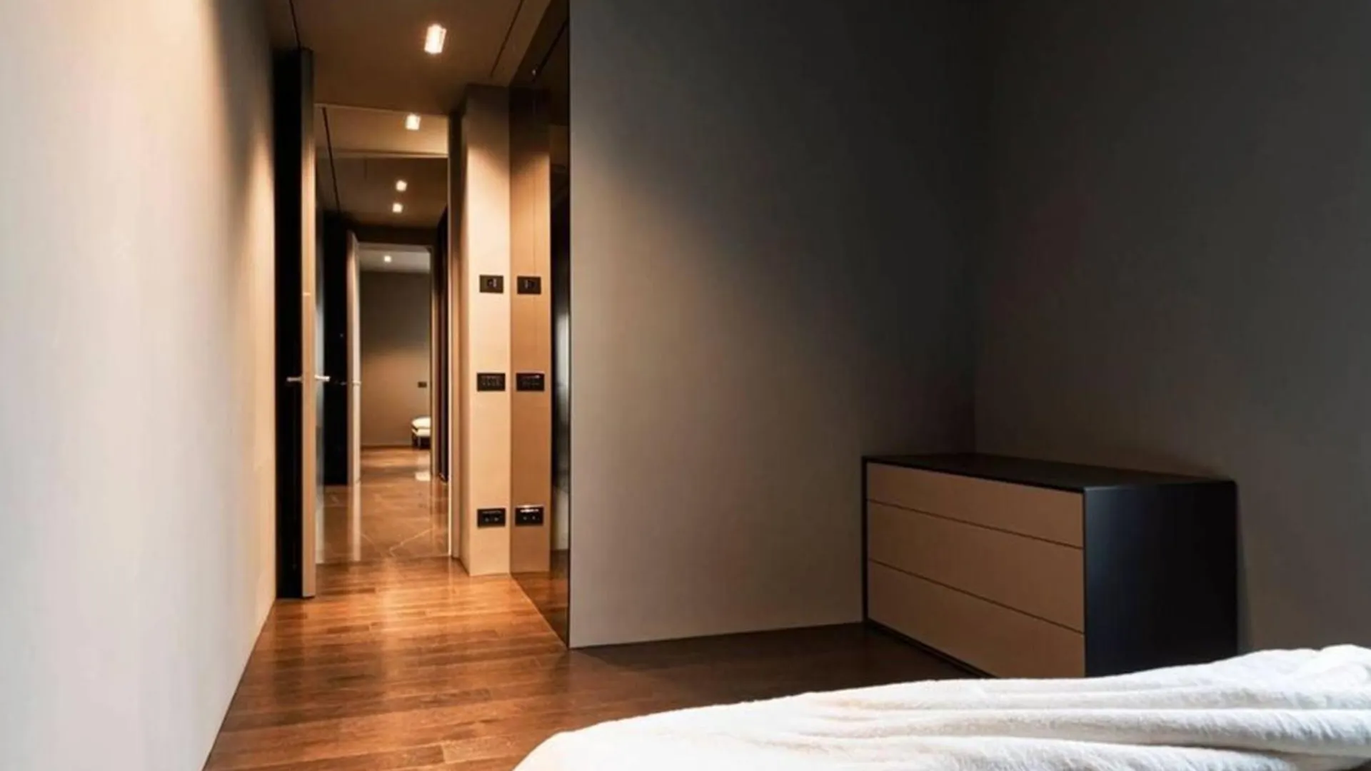 Rhein Crown - A Timeless Residence Above The River Cologne Appartement